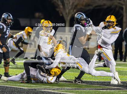 Thumbnail 3 in West Charlotte @ Hough (NCHSAA 8A Regional) photogallery.