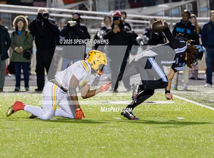 Thumbnail 2 in West Charlotte @ Hough (NCHSAA 8A Regional) photogallery.