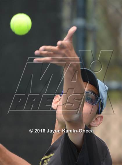 Thumbnail 1 in Foothill League Boys Tennis Championships photogallery.