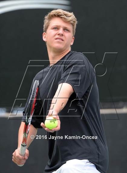 Thumbnail 2 in Foothill League Boys Tennis Championships photogallery.