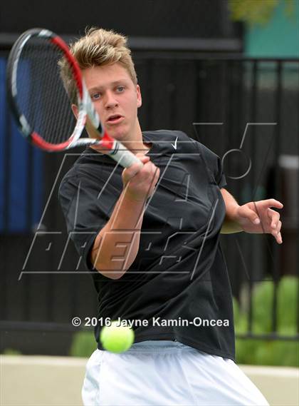 Thumbnail 3 in Foothill League Boys Tennis Championships photogallery.