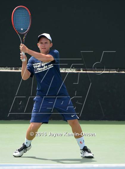 Thumbnail 3 in Foothill League Boys Tennis Championships photogallery.