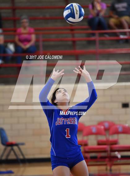 Thumbnail 3 in St. Anthony @ Jefferson photogallery.