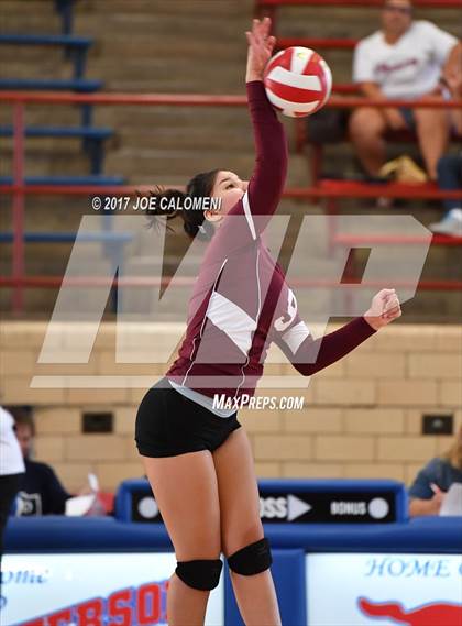 Thumbnail 2 in St. Anthony @ Jefferson photogallery.