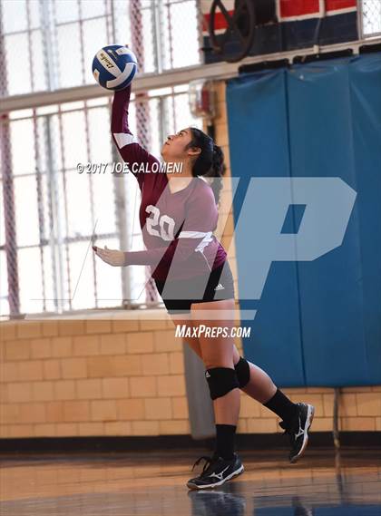 Thumbnail 2 in St. Anthony @ Jefferson photogallery.