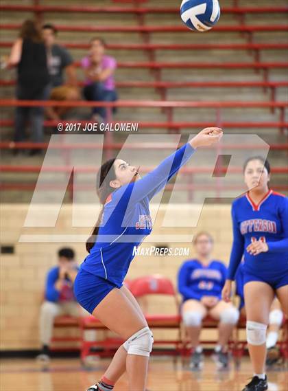 Thumbnail 1 in St. Anthony @ Jefferson photogallery.