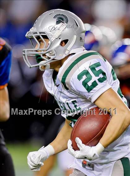Thumbnail 1 in De La Salle vs. Westlake (CIF State Open Division Final) photogallery.