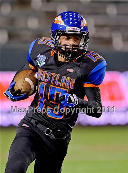 Thumbnail 2 in De La Salle vs. Westlake (CIF State Open Division Final) photogallery.