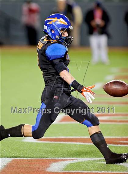 Thumbnail 1 in De La Salle vs. Westlake (CIF State Open Division Final) photogallery.