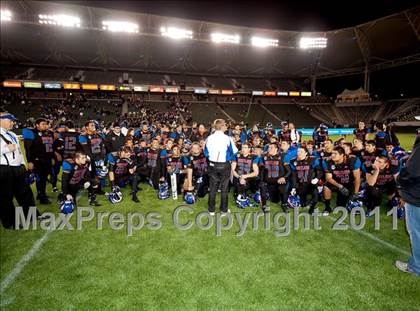 Thumbnail 2 in De La Salle vs. Westlake (CIF State Open Division Final) photogallery.