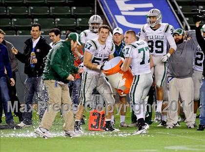 Thumbnail 3 in De La Salle vs. Westlake (CIF State Open Division Final) photogallery.