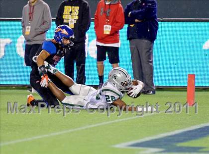Thumbnail 3 in De La Salle vs. Westlake (CIF State Open Division Final) photogallery.