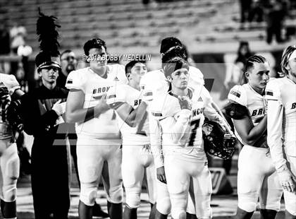 Thumbnail 3 in Clovis West vs. Clovis North photogallery.