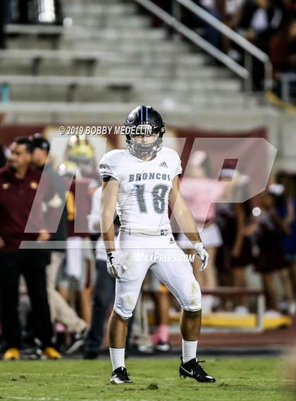 Thumbnail 3 in Clovis West vs. Clovis North photogallery.