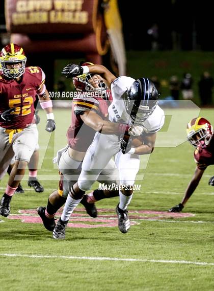 Thumbnail 3 in Clovis West vs. Clovis North photogallery.