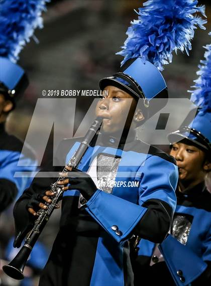 Thumbnail 2 in Clovis West vs. Clovis North photogallery.