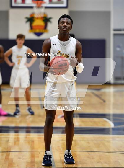 Thumbnail 3 in Bayshore Christian vs Land O' Lakes (Prep Hoops Sunbash) photogallery.