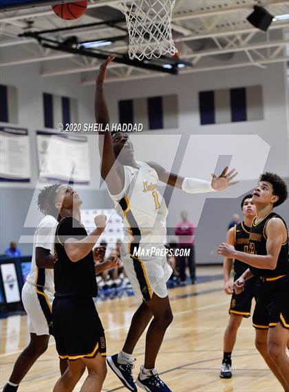 Thumbnail 3 in Bayshore Christian vs Land O' Lakes (Prep Hoops Sunbash) photogallery.