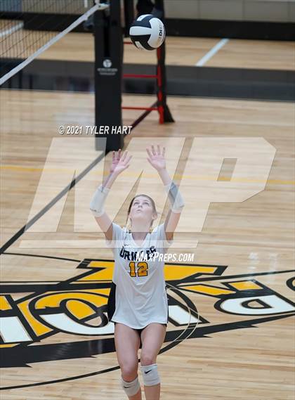 Thumbnail 3 in Hamilton Southeastern @ Avon photogallery.