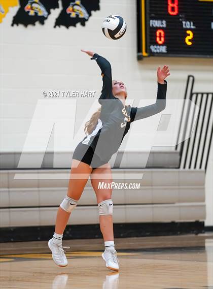 Thumbnail 1 in Hamilton Southeastern @ Avon photogallery.