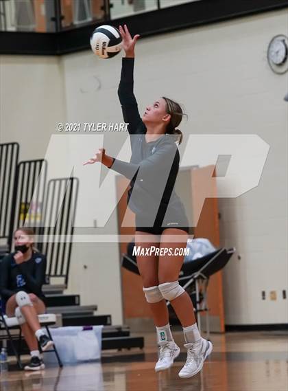 Thumbnail 1 in Hamilton Southeastern @ Avon photogallery.