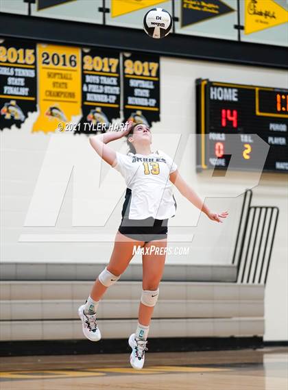 Thumbnail 1 in Hamilton Southeastern @ Avon photogallery.