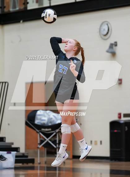 Thumbnail 1 in Hamilton Southeastern @ Avon photogallery.