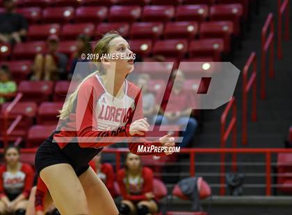 Thumbnail 1 in Lorena vs. China Spring photogallery.