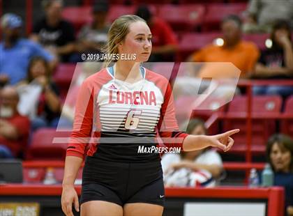 Thumbnail 3 in Lorena vs. China Spring photogallery.