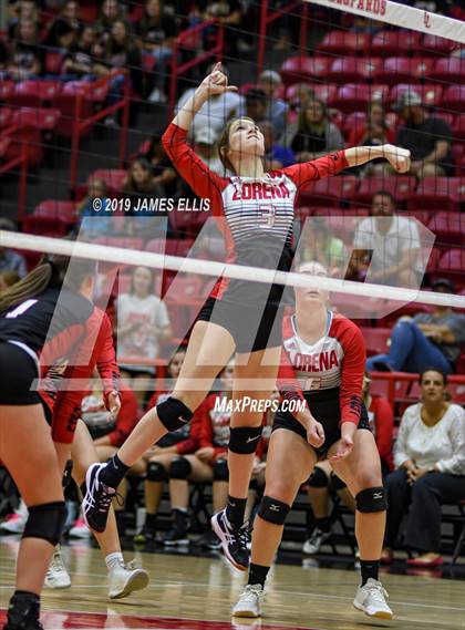 Thumbnail 1 in Lorena vs. China Spring photogallery.
