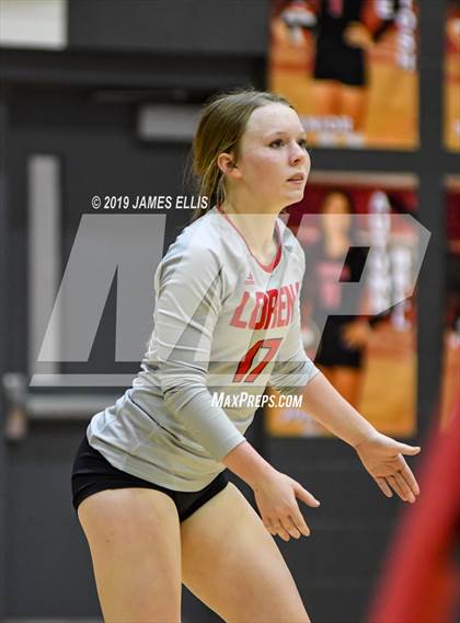 Thumbnail 3 in Lorena vs. China Spring photogallery.