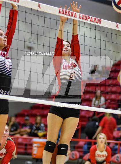 Thumbnail 1 in Lorena vs. China Spring photogallery.