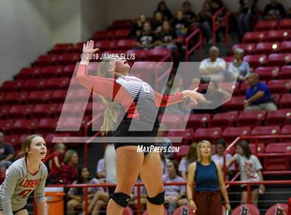 Thumbnail 3 in Lorena vs. China Spring photogallery.