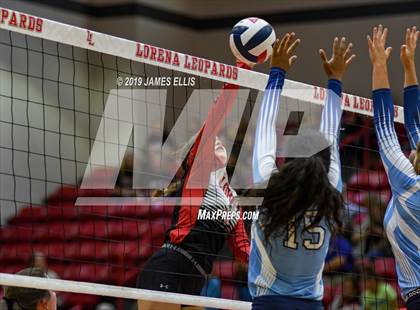 Thumbnail 1 in Lorena vs. China Spring photogallery.