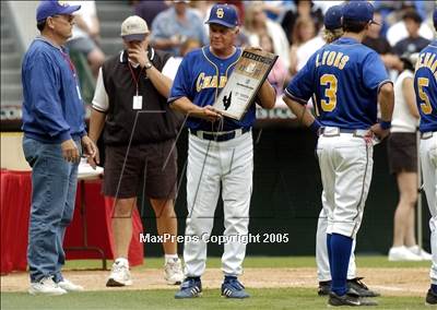 Thumbnail 3 in Charter Oak vs. El Segundo (D4 Sec. Final) photogallery.