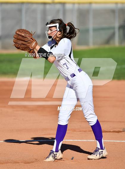 Thumbnail 3 in Arizona College Prep vs Coolidge photogallery.
