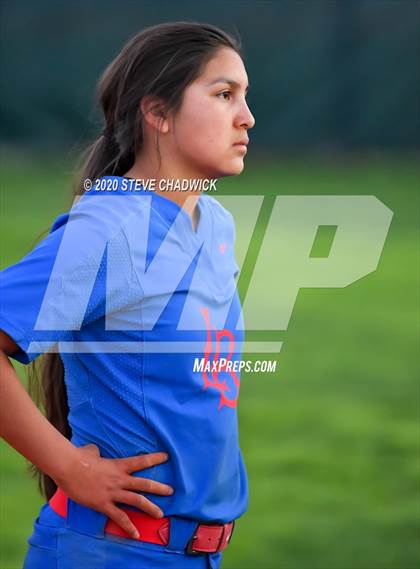 Thumbnail 1 in Arizona College Prep vs Coolidge photogallery.