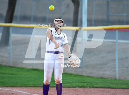 Thumbnail 2 in Arizona College Prep vs Coolidge photogallery.
