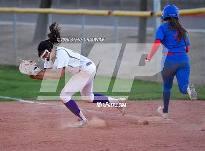 Thumbnail 2 in Arizona College Prep vs Coolidge photogallery.