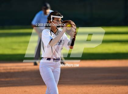 Thumbnail 2 in Arizona College Prep vs Coolidge photogallery.