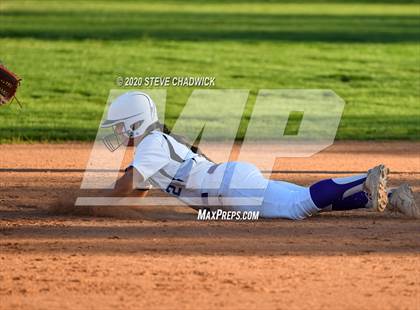Thumbnail 1 in Arizona College Prep vs Coolidge photogallery.