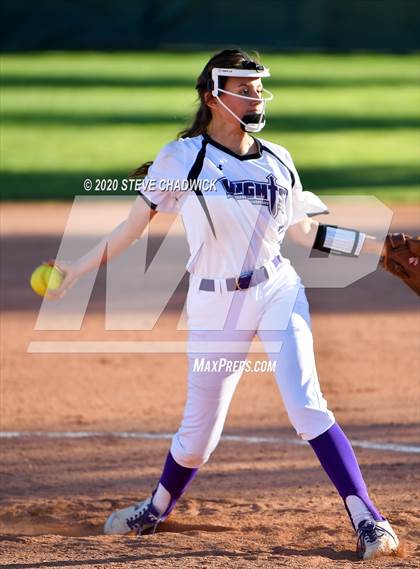 Thumbnail 2 in Arizona College Prep vs Coolidge photogallery.