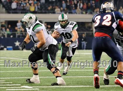 Thumbnail 3 in Allen vs. Carroll (Texas 5A Region I Area Playoffs)  photogallery.