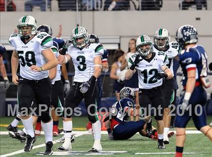 Thumbnail 3 in Allen vs. Carroll (Texas 5A Region I Area Playoffs)  photogallery.