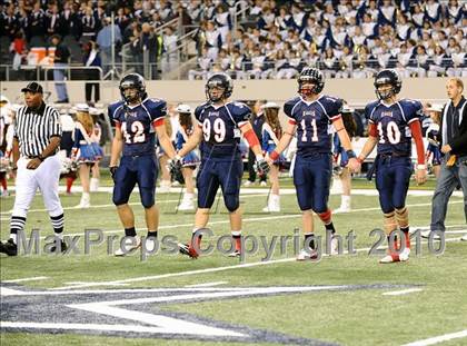 Thumbnail 2 in Allen vs. Carroll (Texas 5A Region I Area Playoffs)  photogallery.