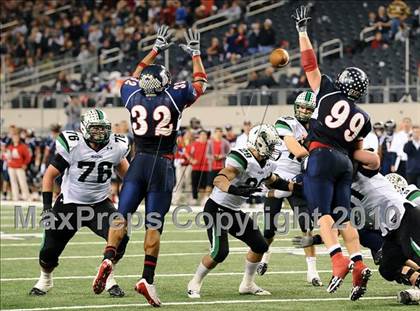 Thumbnail 1 in Allen vs. Carroll (Texas 5A Region I Area Playoffs)  photogallery.