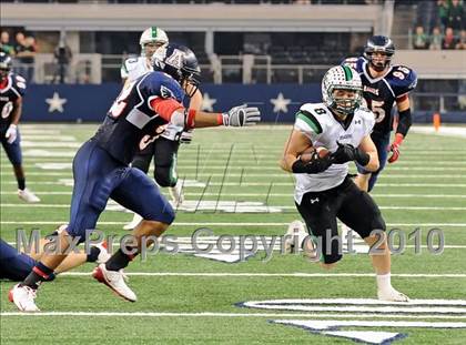 Thumbnail 3 in Allen vs. Carroll (Texas 5A Region I Area Playoffs)  photogallery.