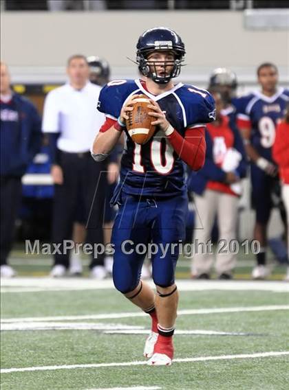 Thumbnail 3 in Allen vs. Carroll (Texas 5A Region I Area Playoffs)  photogallery.