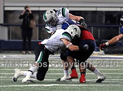 Thumbnail 2 in Allen vs. Carroll (Texas 5A Region I Area Playoffs)  photogallery.