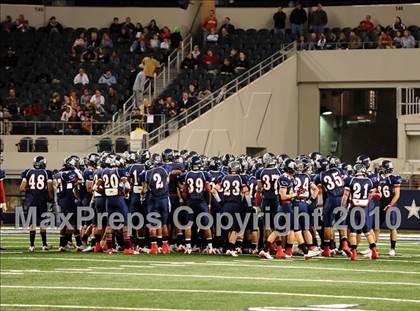 Thumbnail 3 in Allen vs. Carroll (Texas 5A Region I Area Playoffs)  photogallery.